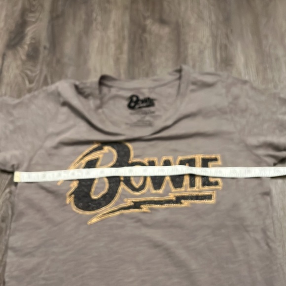 Bowie Lucky Brand Tee - Picture 4 of 6